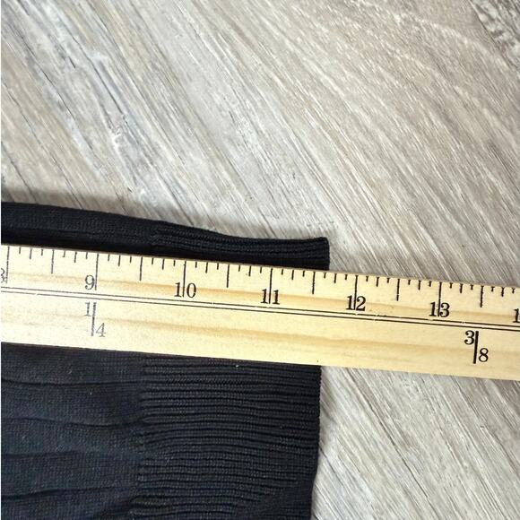 Lord & Taylor 100% Silk Ribbed Knit Black Short Sleeve Sweater Top S - Picture 7 of 7